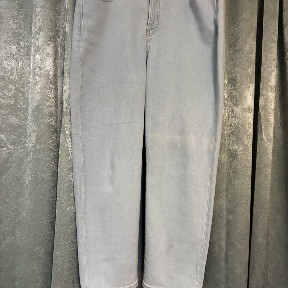 Old Navy Light Blue Straight Leg Jeans